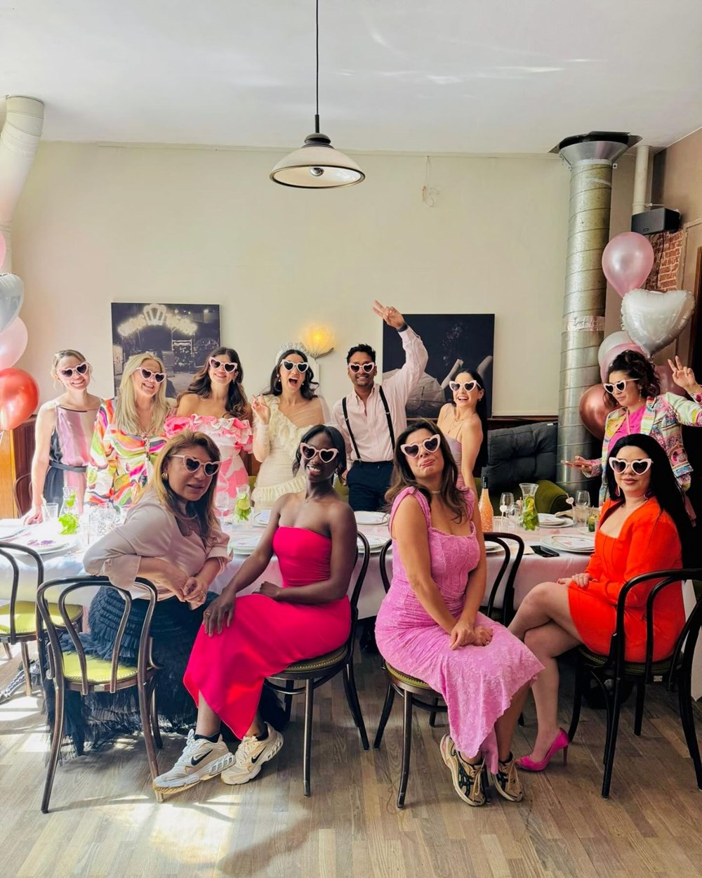 Karsu Dönmez bekarlığa veda partisi yaptı - 9