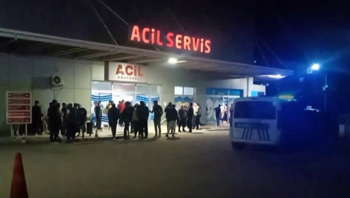 Adıyaman'da 120 işçi gıda zehirlenmesi şüphesiyle hastanelik oldu Adıyaman'da 120 işçi gıda zehirlenmesi şüphesiyle hastanelik oldu