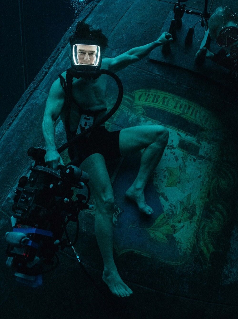 62 yaşındaki Tom Cruise hayatını tehlikeye atmaya devam ediyor! Görevimiz Tehlike 8 için geri sayım - 3