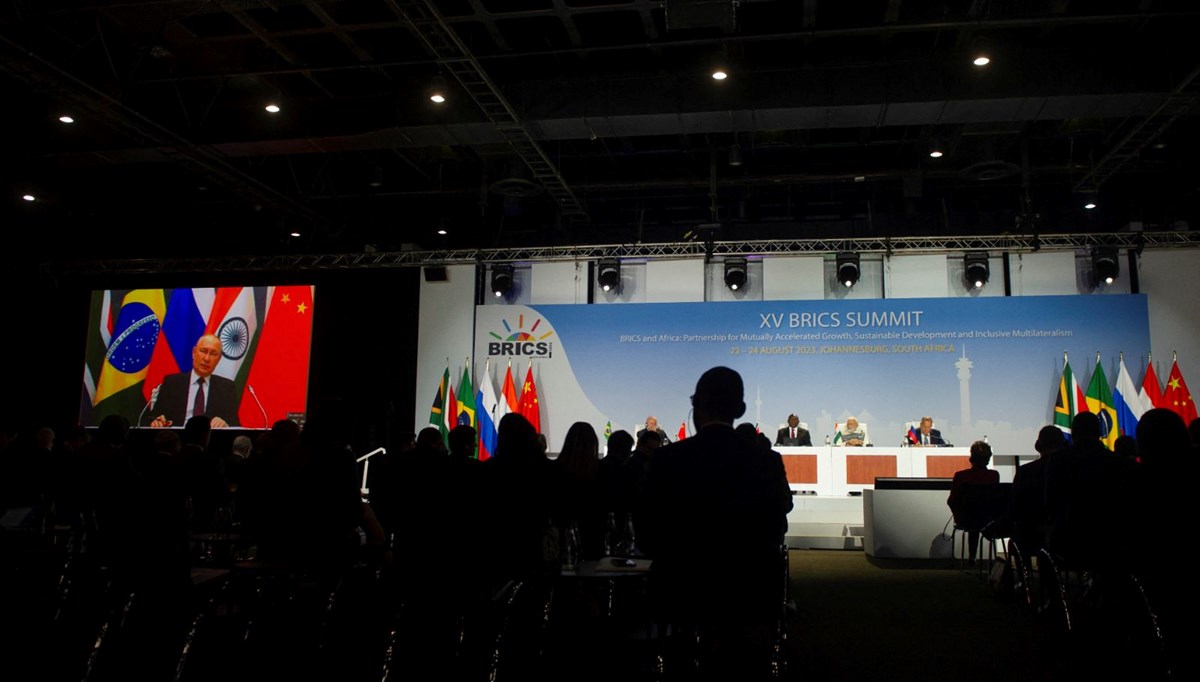 BRICS, 6 yeni ülkeyi üyeliğe davet etti: Putin'den açıklama