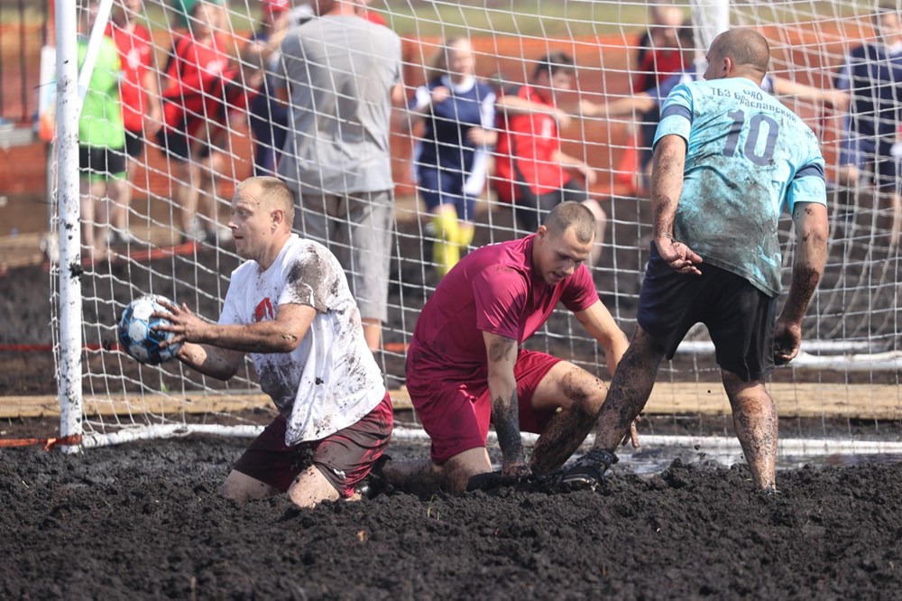 Beyaz Rusya'da bataklık futbol turnuvası - 7