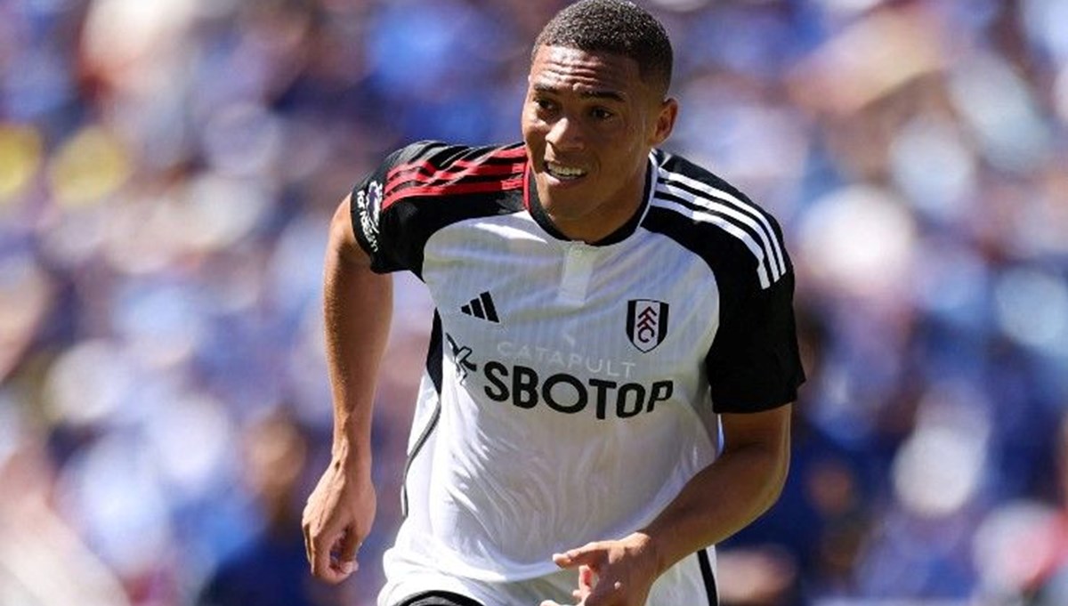 Carlos Vinicius resmen Galatasaray'da Carlos Vinicius resmen Galatasaray'da