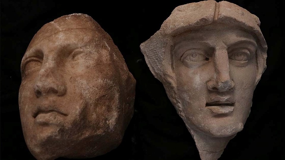 Balıkesir'deki Hadrian Tapınağı kazısında arkeologlar 'parçaları birleştirerek' geçmişe ışık tutuyor - 2