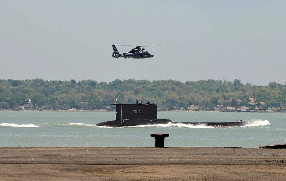 Missing submarine wreck fragments found in Indonesia - 7