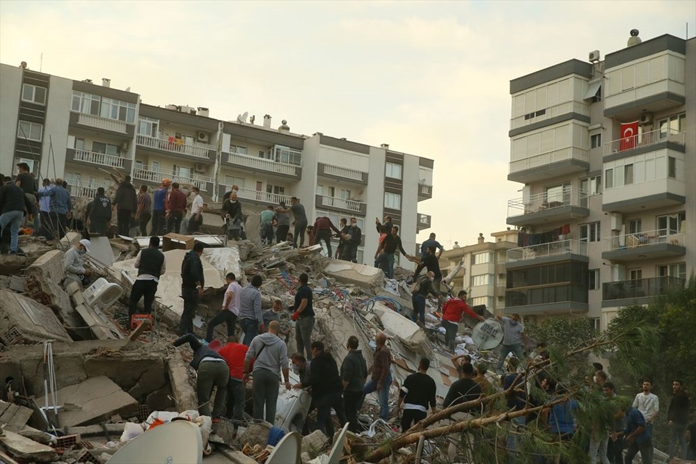 İzmir, son 111 yılda 6 ve üzeri büyüklüğünde 8 deprem yaşadı - 21