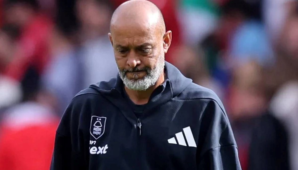 Nottingham Forest'ta Espirito Santo ile yollar ayrıldı