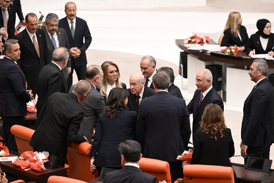 Cumhurbaşkanı Erdoğan, Bahçeli’nin DEM Partililerle tokalaşmasını değerlendirdi: “Bahçeli’nin adımı çok önemli” - 1