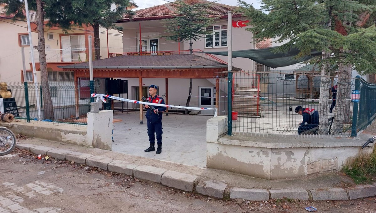 Kahvede husumetlisi tarafından öldürüldü Kahvede husumetlisi tarafından öldürüldü