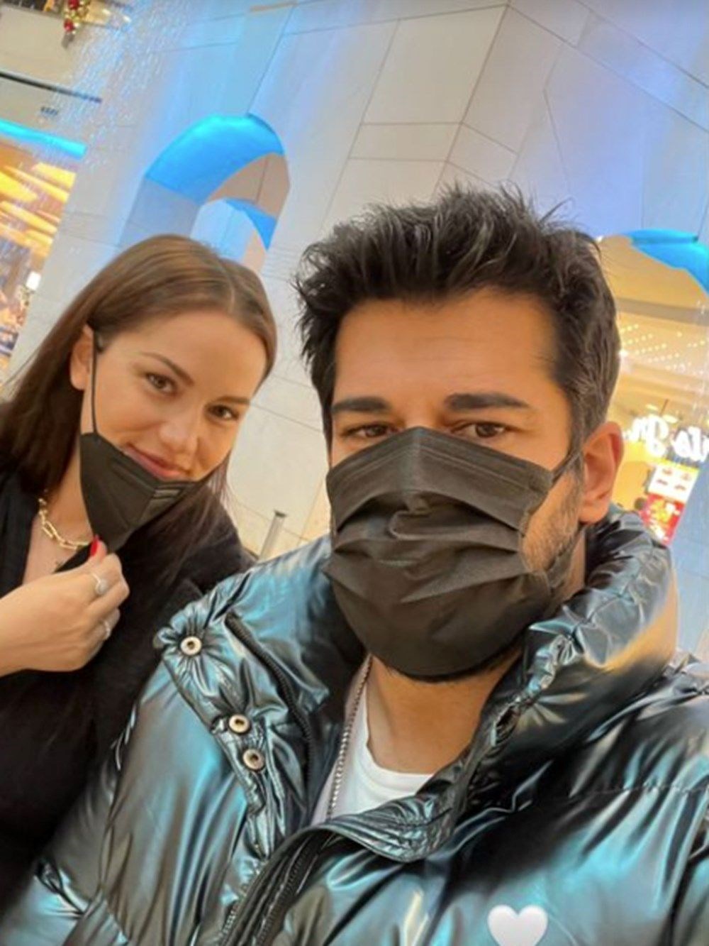 Fahriye Evcen ve Burak Özçivit'in ikinci çocuğunun adı belli oldu - 5