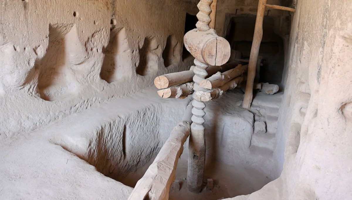 Kayalıklara oyularak inşa edilmiş, turistlerin ilgi odağı oldu