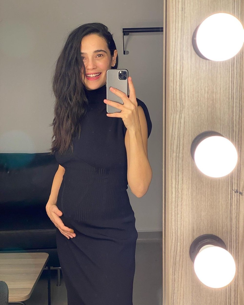 Oyuncu Funda Eryiğit ile yönetmen Berkun Oya evlendi - 5