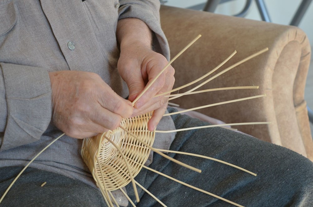 Mardinli 79 yaşında görme engelli usta Beyrut'ta öğrendi: El becerisini gelir kapısına dönüştürdü - 2