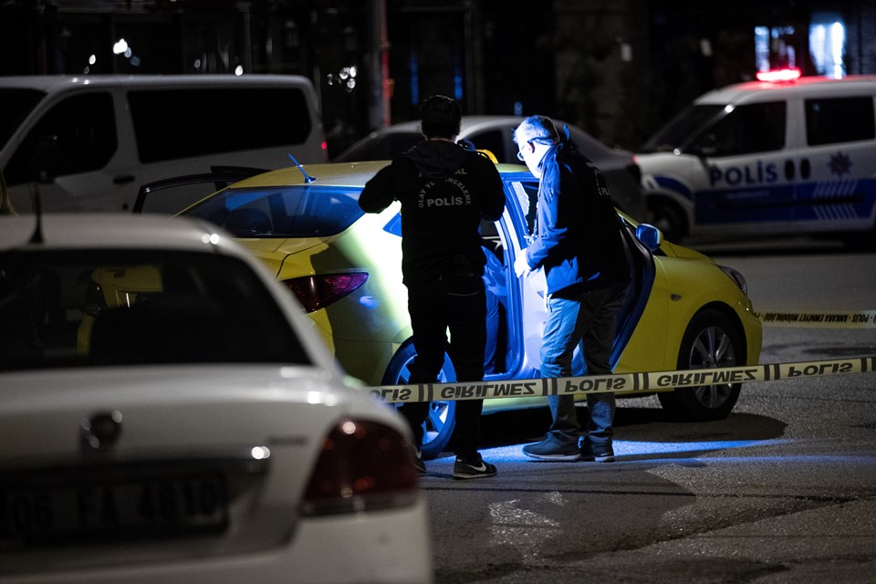 Kız arkadaşını öldürüp intihar etti - 1