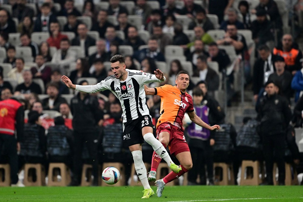 Meier'den Derbi Kırmızısına Kritik Bakış: VAR'a Rağmen Gelen Karar Doğru Muydu? 78 19qvpmEnDEi21jrpNXDHAw