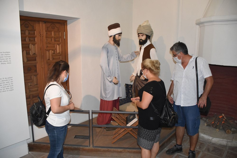 Tarihi Sağlık Müzesi'ne bayramda ziyaretçi akını - 4