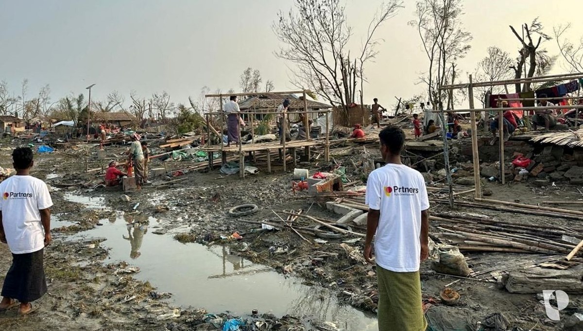 Myanmar'ın Arakan eyaletinde Mocha Kasırgası'nda ölenlerin sayısı 400'ü aştı Myanmar'ın Arakan eyaletinde Mocha Kasırgası'nda ölenlerin sayısı 400'ü aştı
