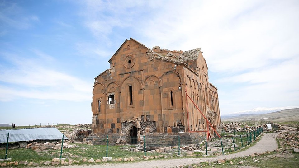 UNESCO Dünya Mirası listesinde bulunan Ani Antik Kenti'ndeki 'Büyük Katedral' restore edilecek - 1
