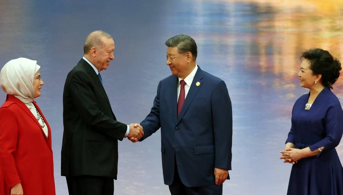 Erdoğan, liderle yemekte buluştu