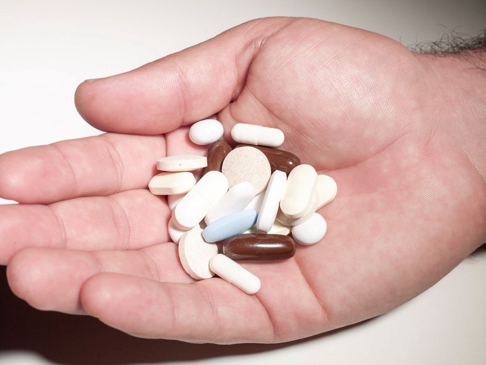 Tabipler ağrı kesici verip konuta gönderdi meğerse tüm bedenine yayılmış: 32 yaşındaki genç bayanın 1 yıl ömrü kaldı 77