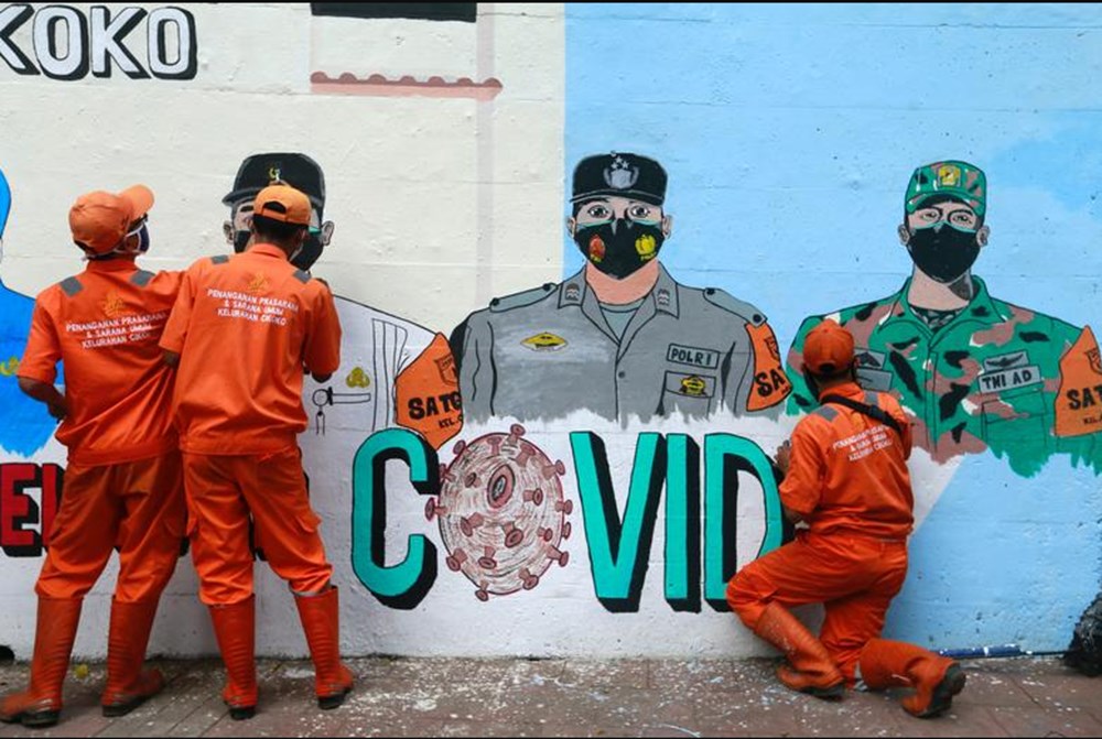 Covid’den ilham alan duvar resimleri - 13