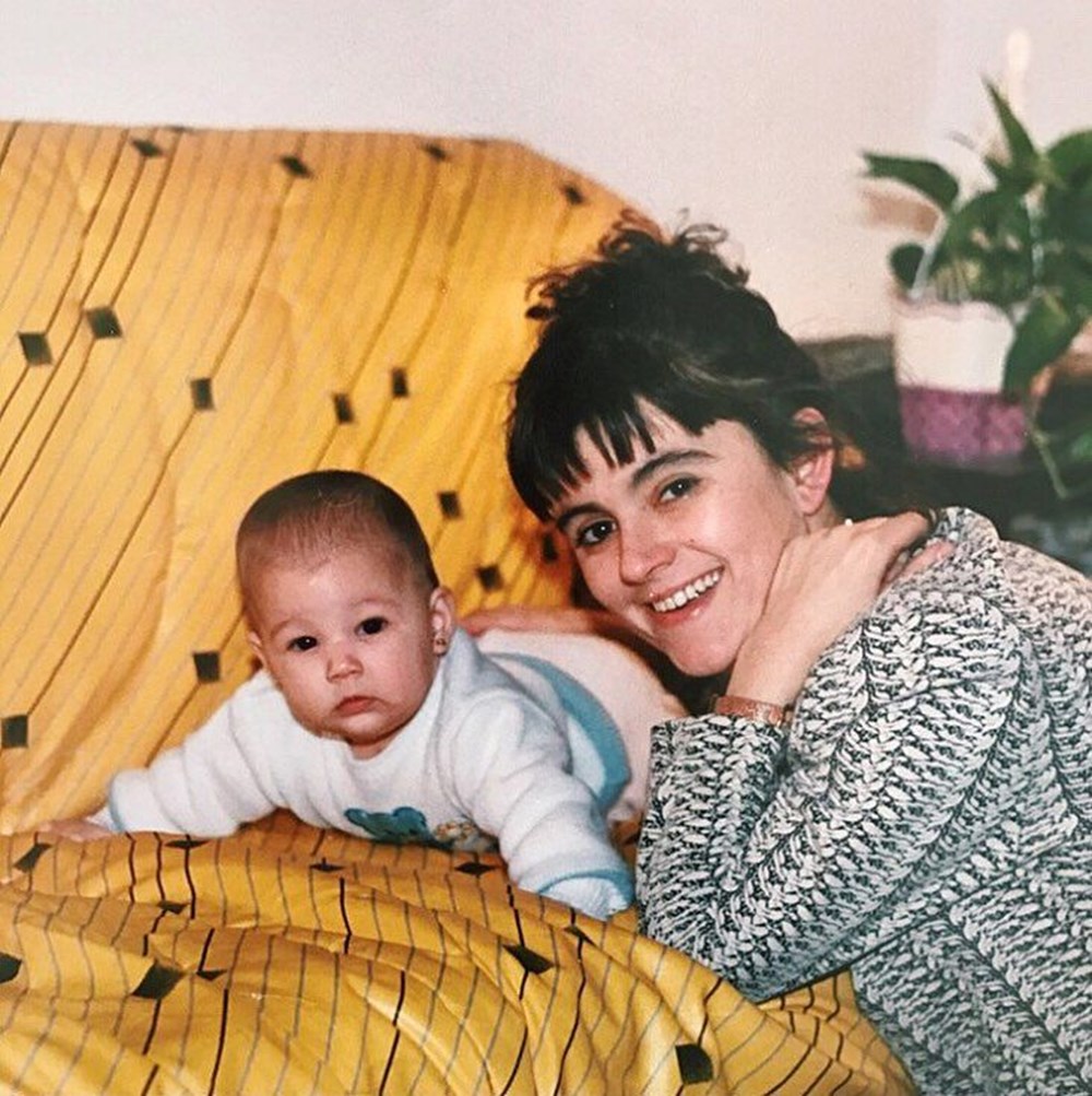 Ayşecan Tatari'den nostaljik kare: 5 sene önce bugün (Ünlülerin çocukluk ve gençlik halleri) - 537