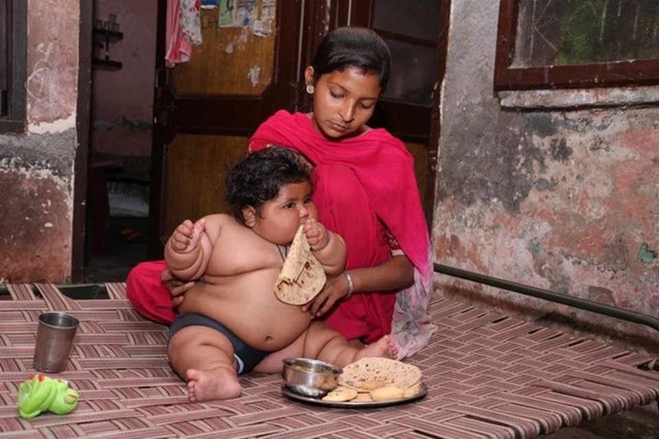 Görenler şaşırıyor, 8 aylık Chahat Kumar bebek 17 kilo! - 3