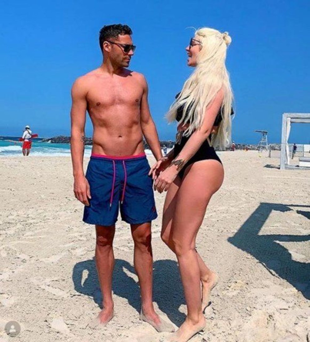 Futbolcu Dusko Tosic ile Jelena Karleusa boşandı - 4