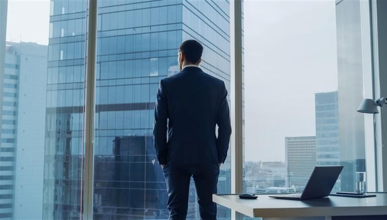 Emir verildi! Dev şirket BlackRock'ta 5 gün işe gidecekler