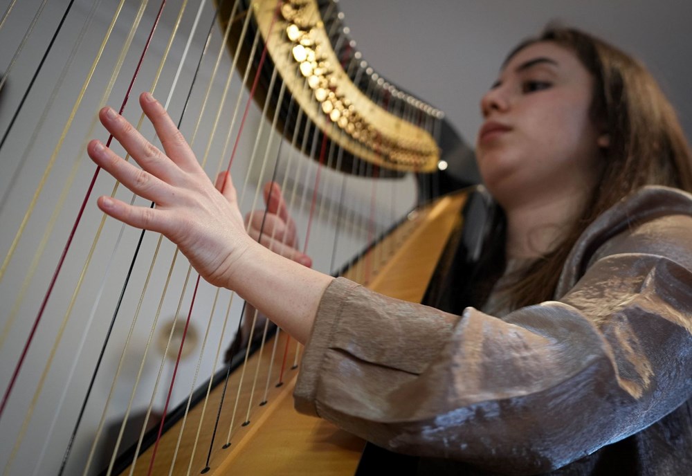 18 yaşındaki Ela'nın İngiltere'ye uzanan başarısı: İzlediği animasyon filmiyle ilgi duymaya başlamış - 7