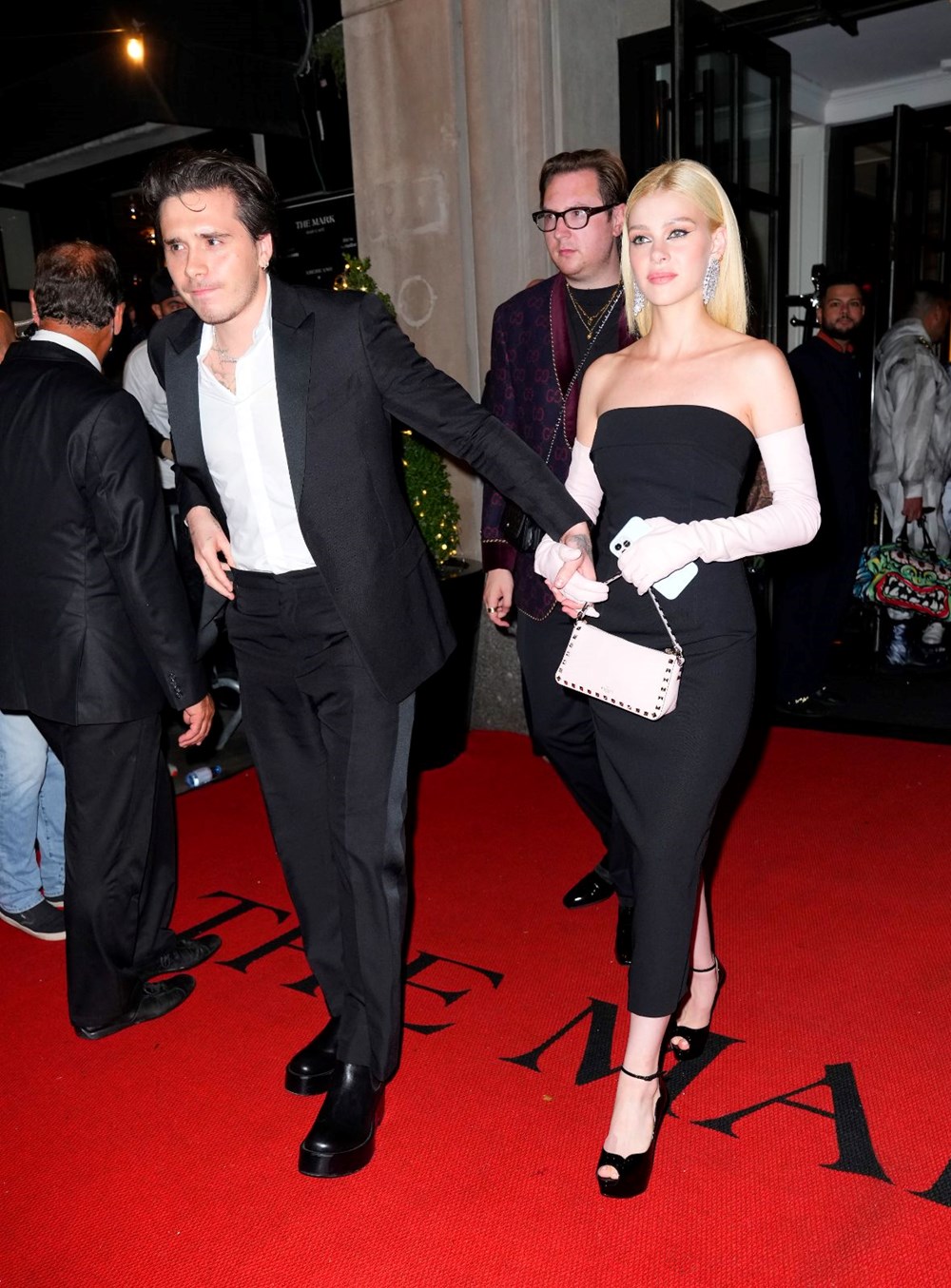 Brooklyn Beckham ve Nicola Anne Peltz'in evlilik sözleşmesi - 5