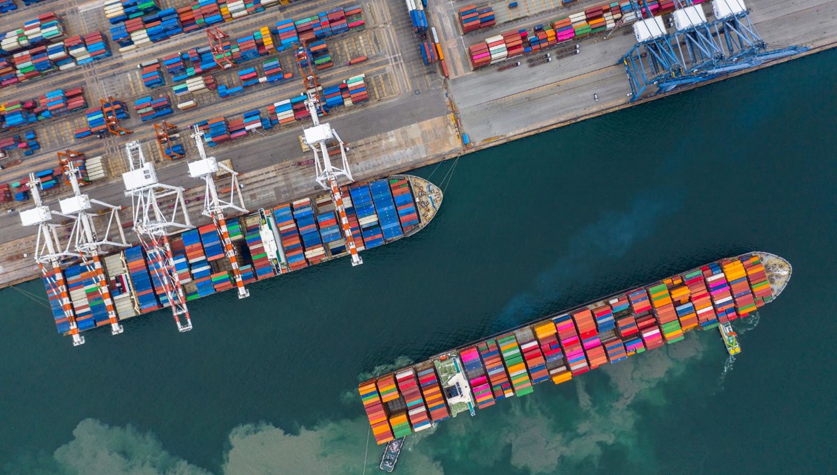 İsrail gemilerine tam kısıtlama