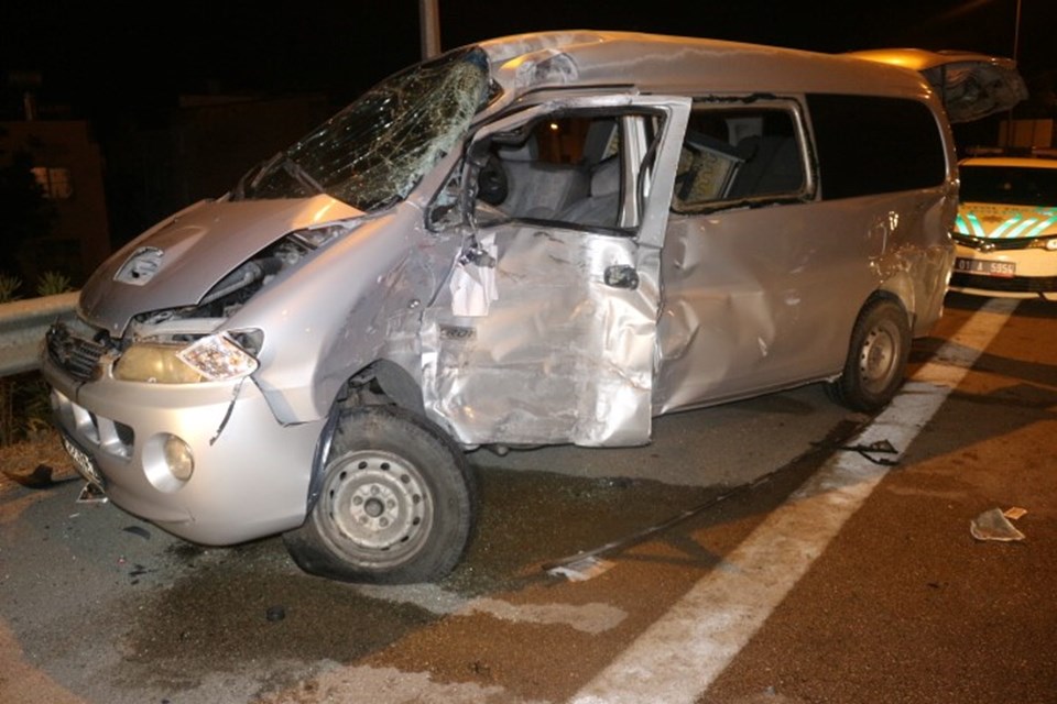 Adana'da zincirleme kaza: 9 yaralı - 1