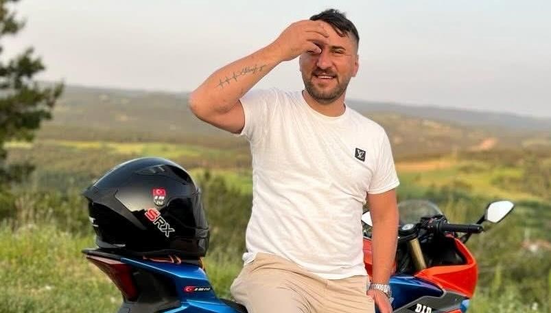 Bariyerlere çarpan motosiklet sürücüsü hayatını kaybetti