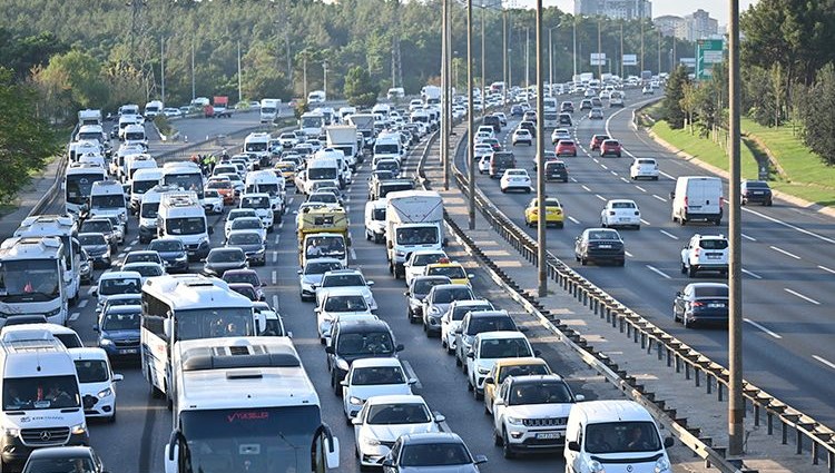 Bugün son... Taktırmayana büyük ceza var, araç sahipleri dikkat