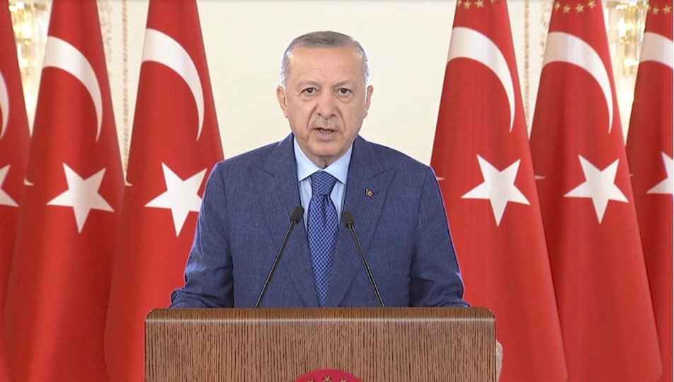 Cumhurbaşkanı Erdoğan: İhracatta 200 milyar dolara ulaşarak yeni rekor bekliyoruz