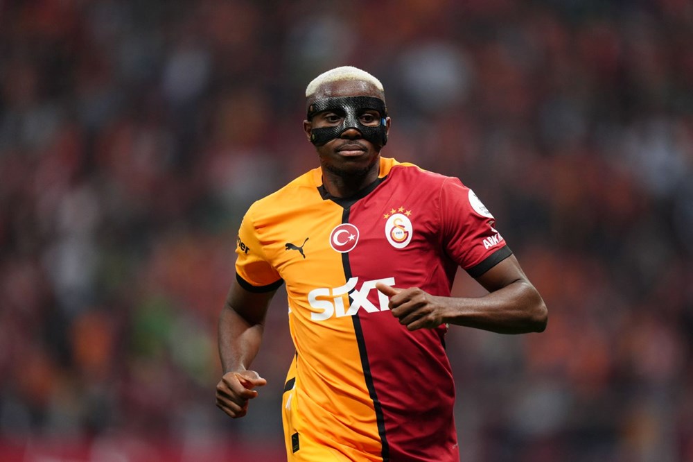 Victor Osimhen çılgına döndü: 5. saniyede başladı, bitiş düdüğüyle birlikte o ismi soyunma odasına çağırdı - 3