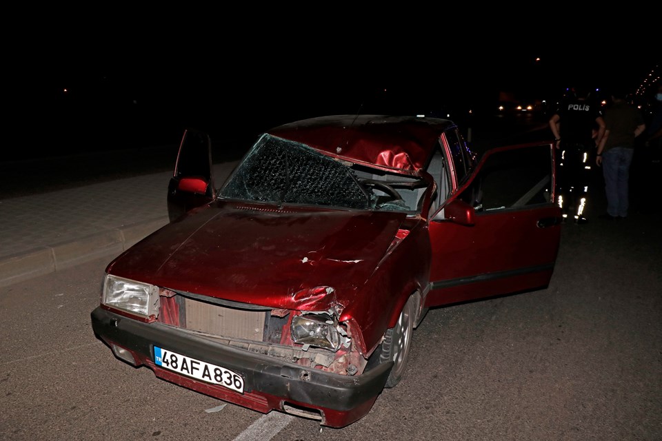 Muğla'da otomobilin çarptığı yaya hayatını kaybetti - 1