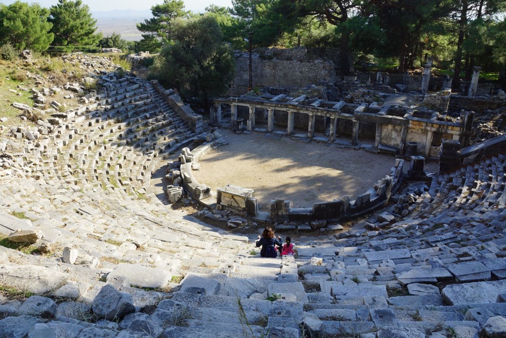 M.Ö. 4.yüzyılda kurulan ilk planlı şehir Priene - 2