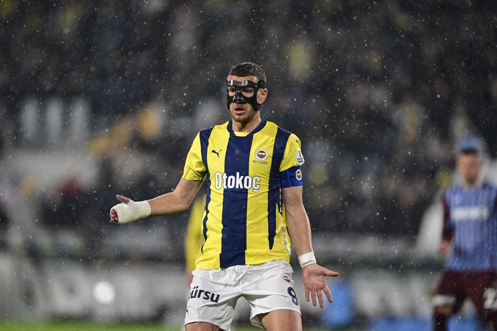 Fenerbahçe'de yeni dönemin birinci ayrılığı aşikâr oldu: Edin Dzeko için karar verildi 75 1QM6DWVmBUqLhV QmLS2Bg