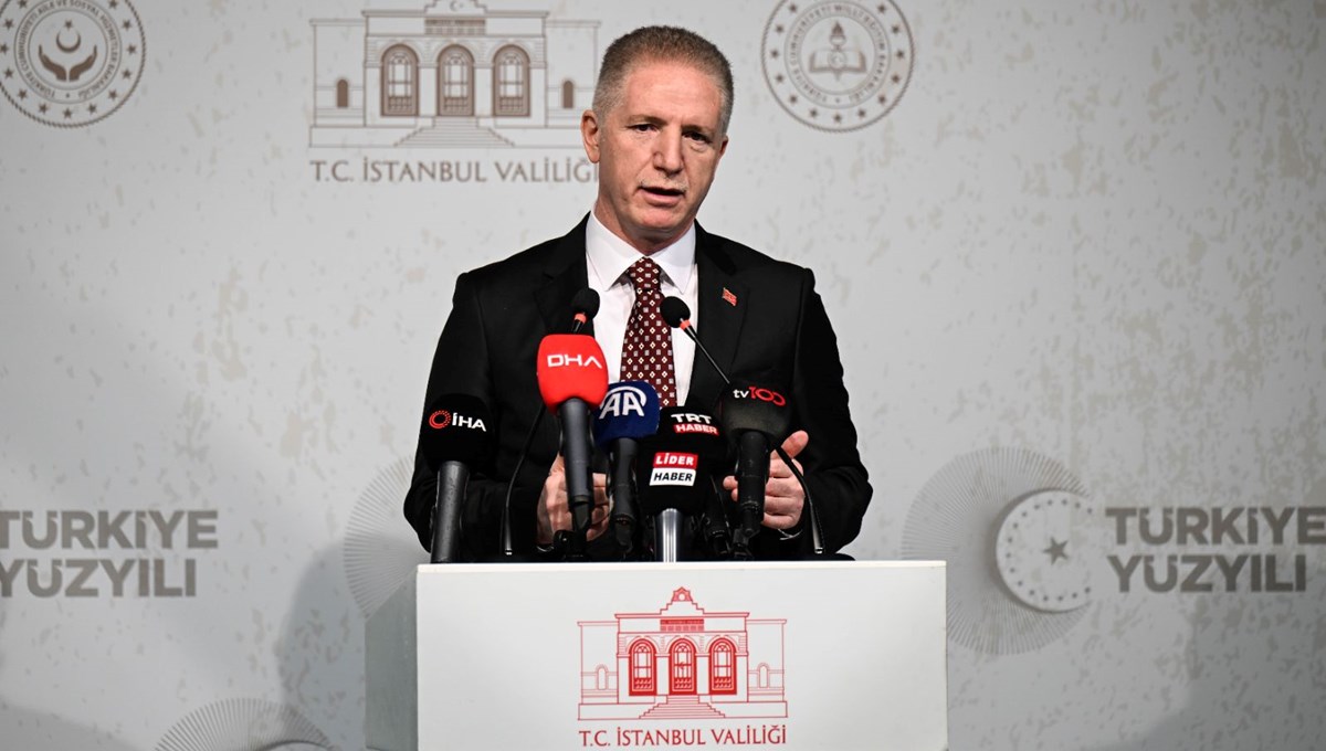İstanbul Valisi Davut Gül: LGS'de tam puan alan öğrencilere burs verilecek İstanbul Valisi Davut Gül: LGS'de tam puan alan öğrencilere burs verilecek