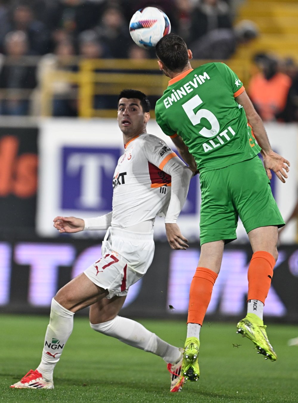 Galatasaray, Alanyaspor karşsında geriden gelerek 3 puanı aldı: Osimhen zirveye yaklaştı! - 4