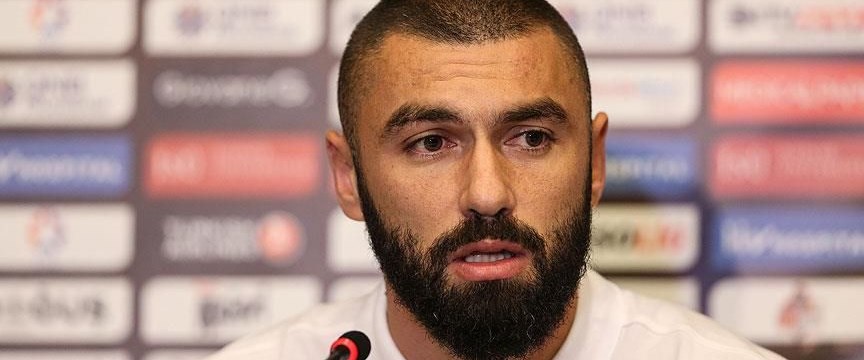 Burak Yilmaz Cok Ciddi Transfer Teklifleri Aldim Ntv