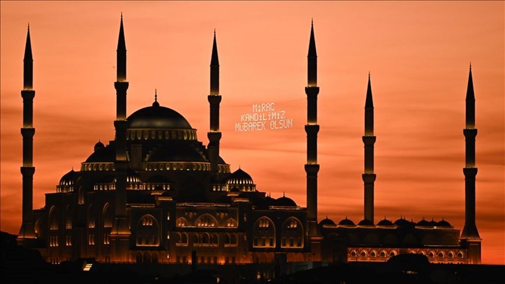 Miraç Kandili mesajları ve kandil kutlama sözleri: En güzel, en farklı, kısa, uzun Miraç Kandili mesajları - 1