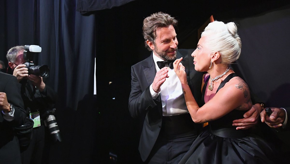 Bradley Cooper'dan Lady Gaga iddialarına yanıt: Filmden bir sahne gibi rol yaptık