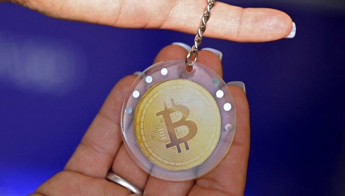 El Salvador Bitcoin'deki düşüşü alım fırsatı olarak gördü
