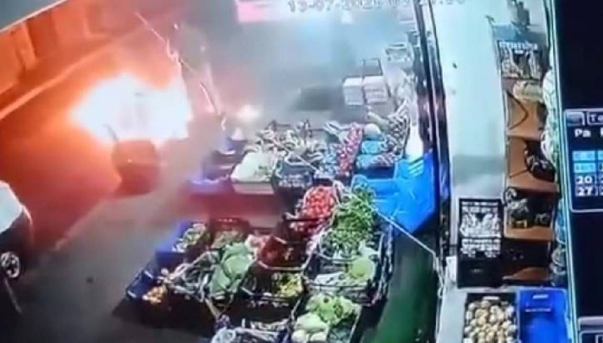 Markete molotoflu saldırı