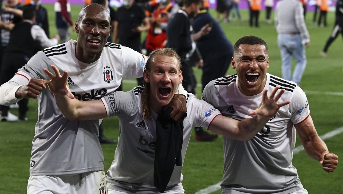 Beşiktaş 16. şampiyonluğuna ulaştı