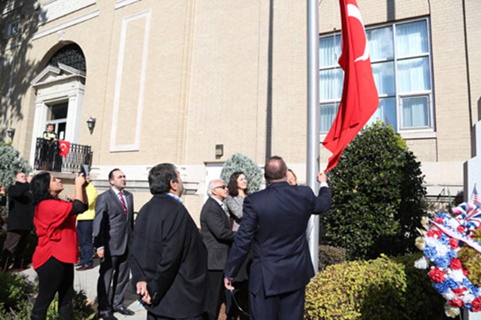 New Jersey'de Türk bayrağı dalgalanıyor - 1