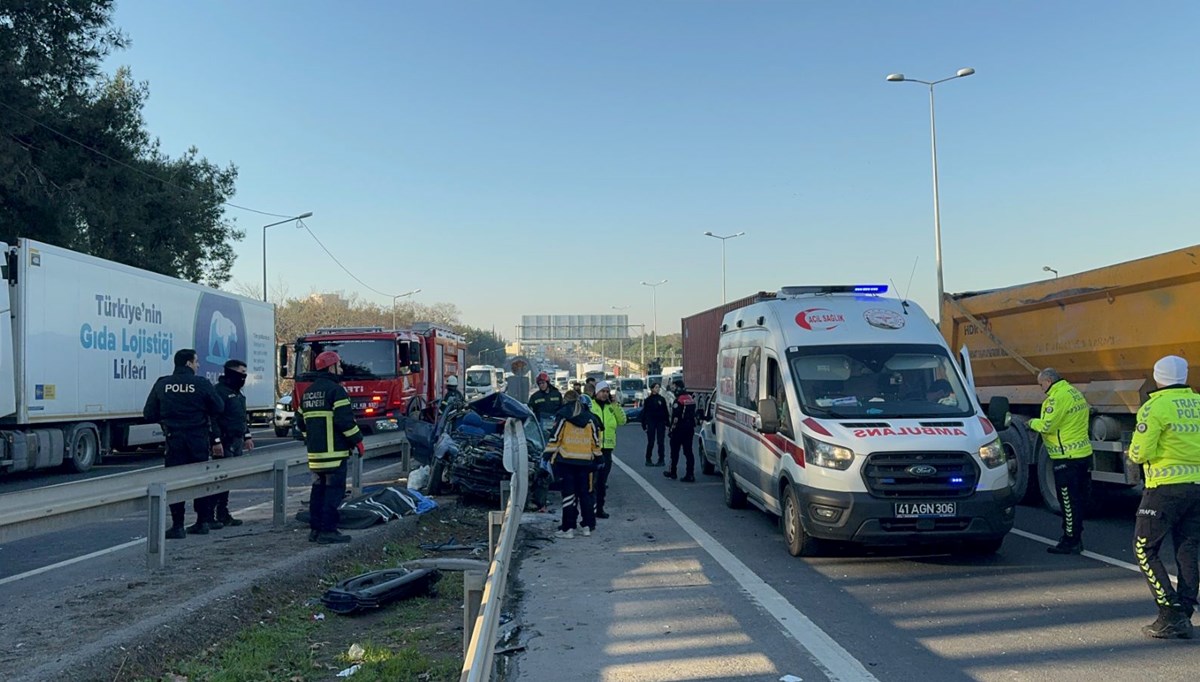 Anne ve oğlu kaza kurbanı