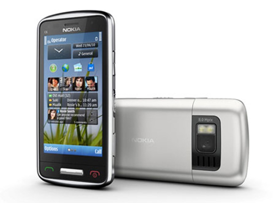 Nokia yeni akıllı 'savaşçılarını' tanıttı - 2